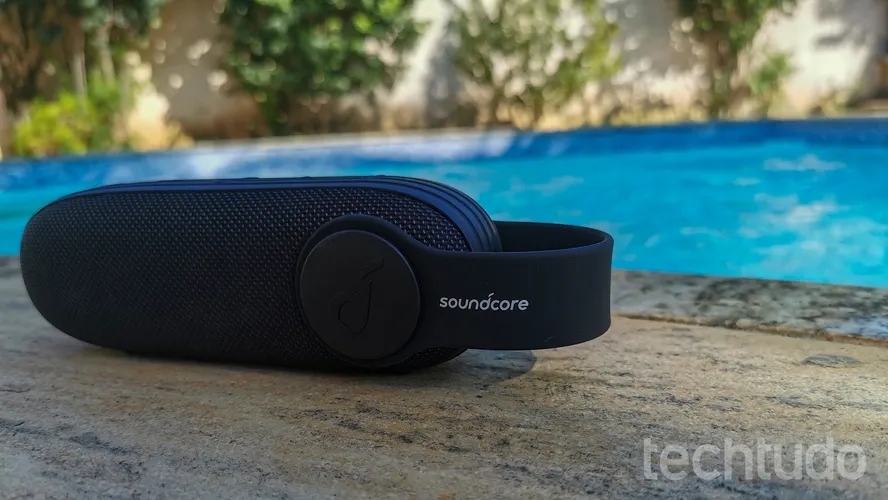 Anker Soundcore Icon: veja impressões da caixinha que flutua na água